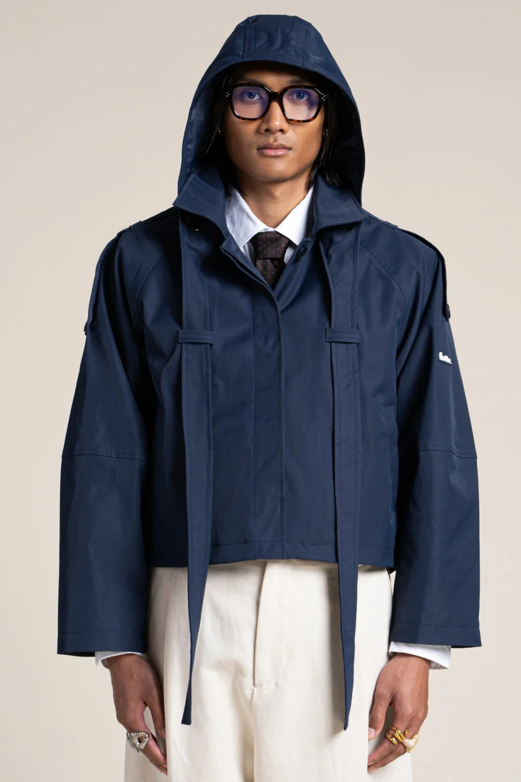 Tuileries - Trenchcoat Court - Image 32
